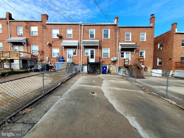$1,950 | 4715 Dartford Avenue, Baltimore, MD 21229