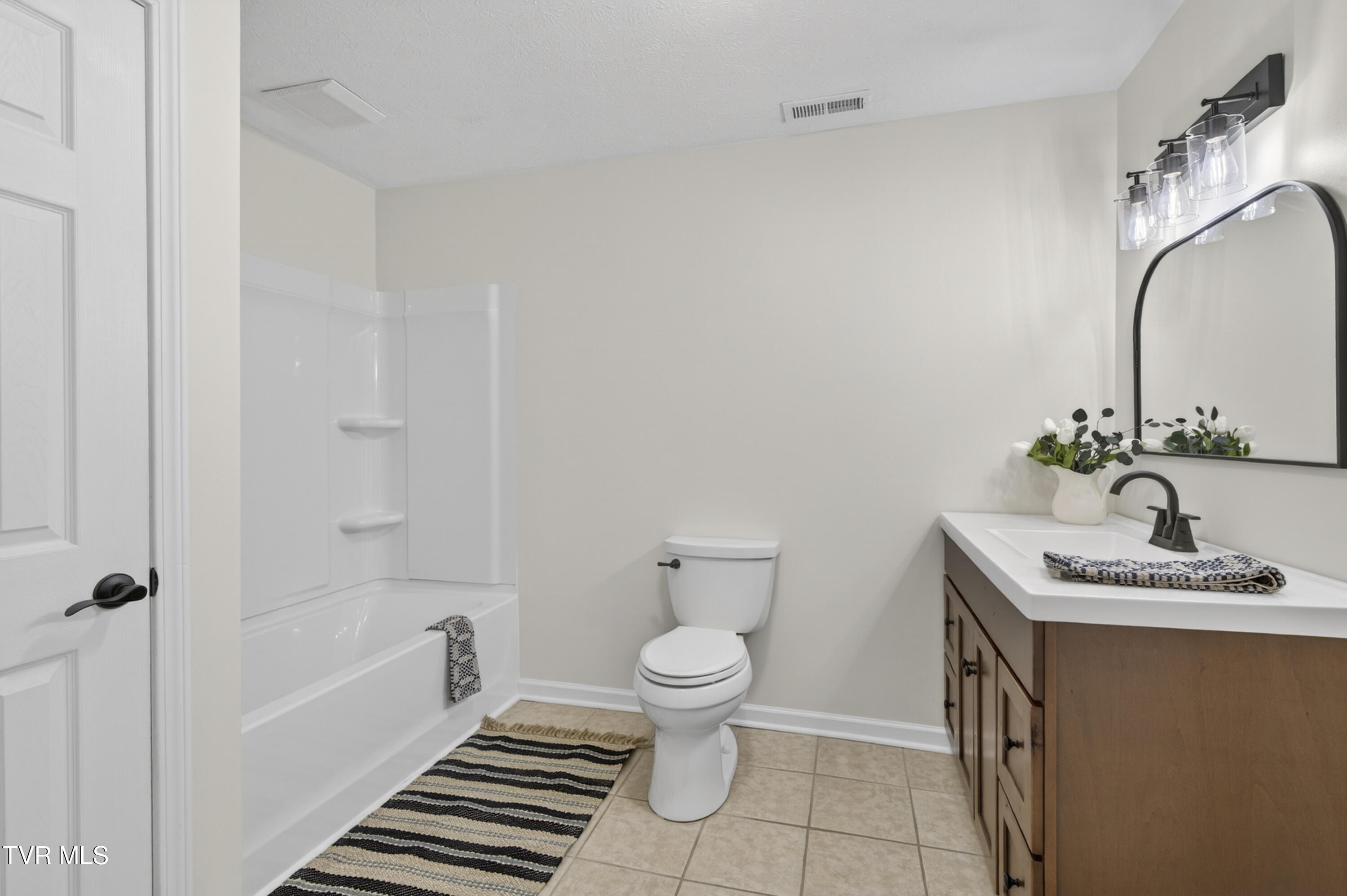 142 Backer Lane Damascus, VA 24236 - Photo 21 of 67 142-Backer-Ln-Damascus-VA Cynthia-Routon