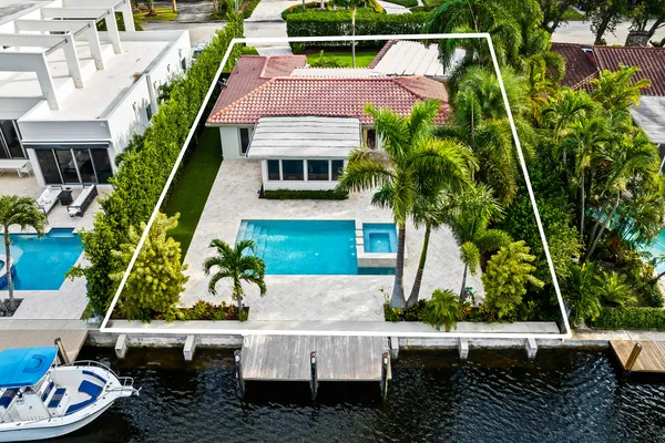$9,000 | 2625 Northeast 12th Street, Fort Lauderdale, FL 33304