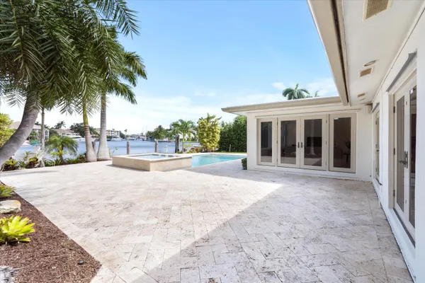 $9,000 | 2625 Northeast 12th Street, Fort Lauderdale, FL 33304