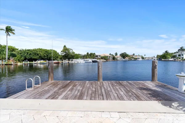 $9,000 | 2625 Northeast 12th Street, Fort Lauderdale, FL 33304