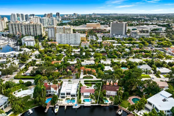 $9,000 | 2625 Northeast 12th Street, Fort Lauderdale, FL 33304