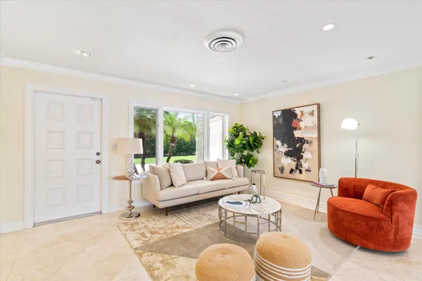 $9,000 | 2625 Northeast 12th Street, Fort Lauderdale, FL 33304