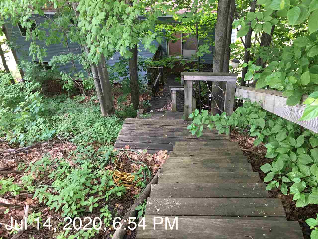 15249 Bluff Road Traverse City, MI 49686 - Photo 30 of 30 1877250-30.JPG