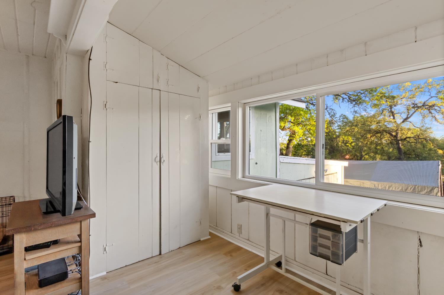 6641 Ribbon Lane Placerville, CA 95667 - Photo 4 of 21 a kitchen with stainless steel appliances granite countertop a stove a sink and a microwave