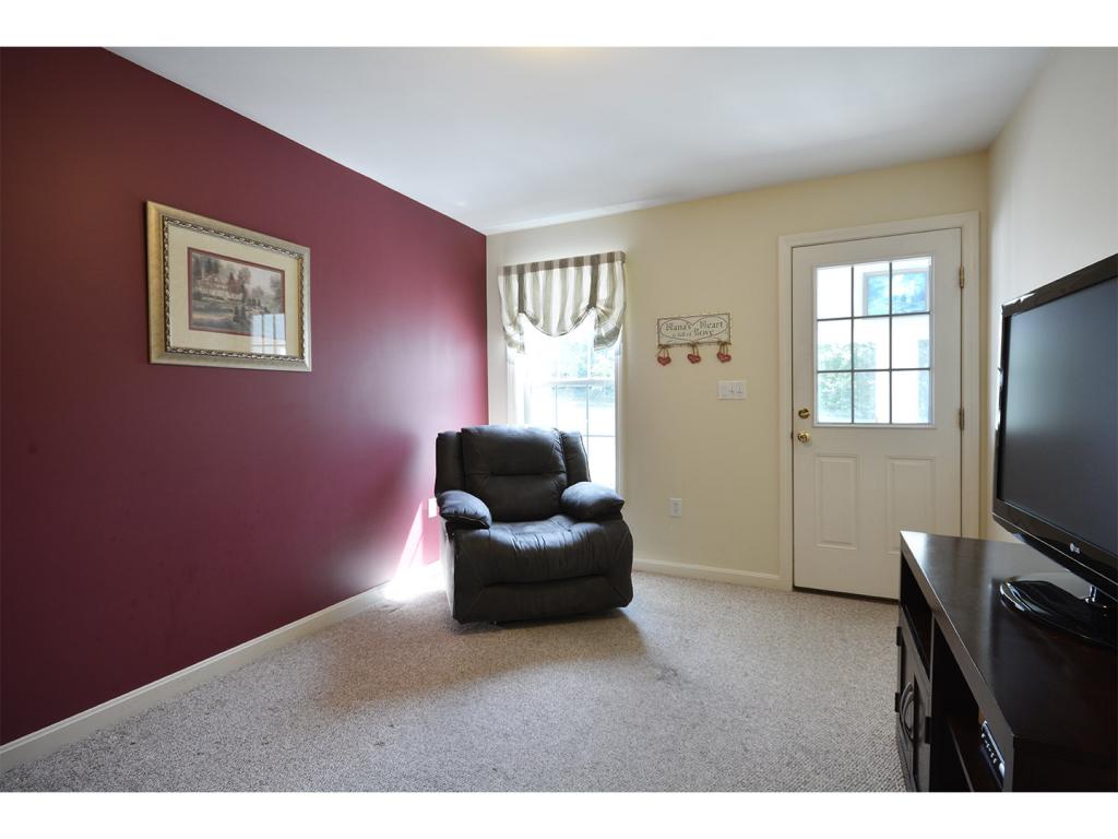 63 Brookview Road, Unit 63 Windham, NH 03087 - Photo 14 of 18