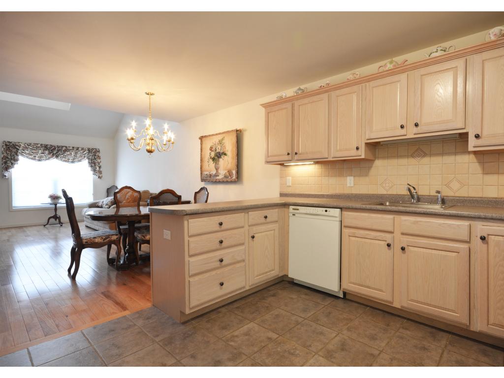 63 Brookview Road, Unit 63 Windham, NH 03087 - Photo 9 of 18
