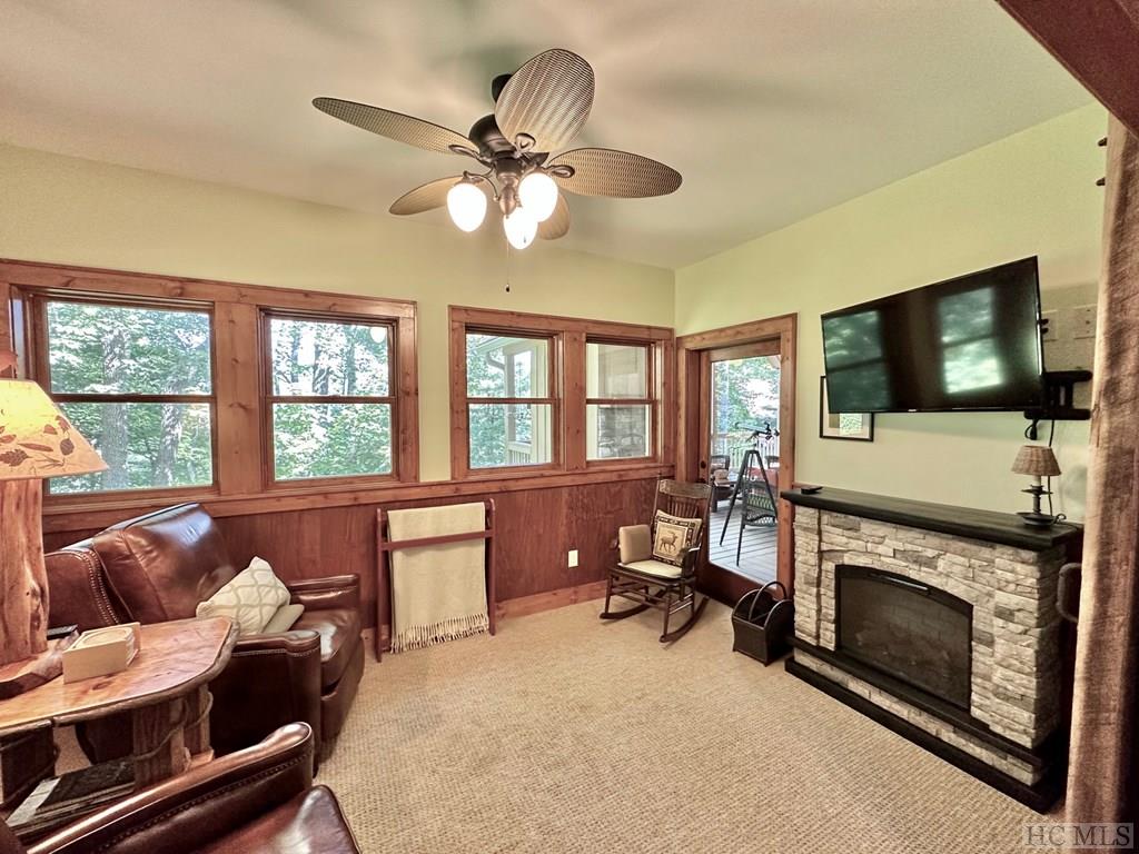 428 Deer Run Road Sapphire, NC 28774 - Photo 23 of 59 Gallery Image 23