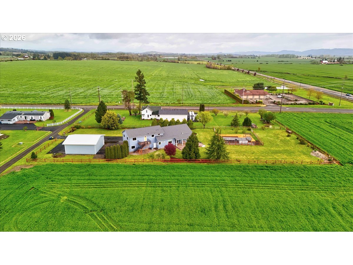 9864 Hoffman Road Monmouth, OR 97361 - Photo 9 of 48 Gallery Image 9