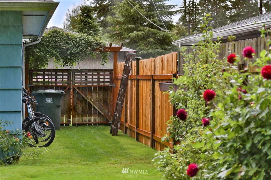 6623 Morgan Road Everett, WA 98203 - Photo 29 of 34