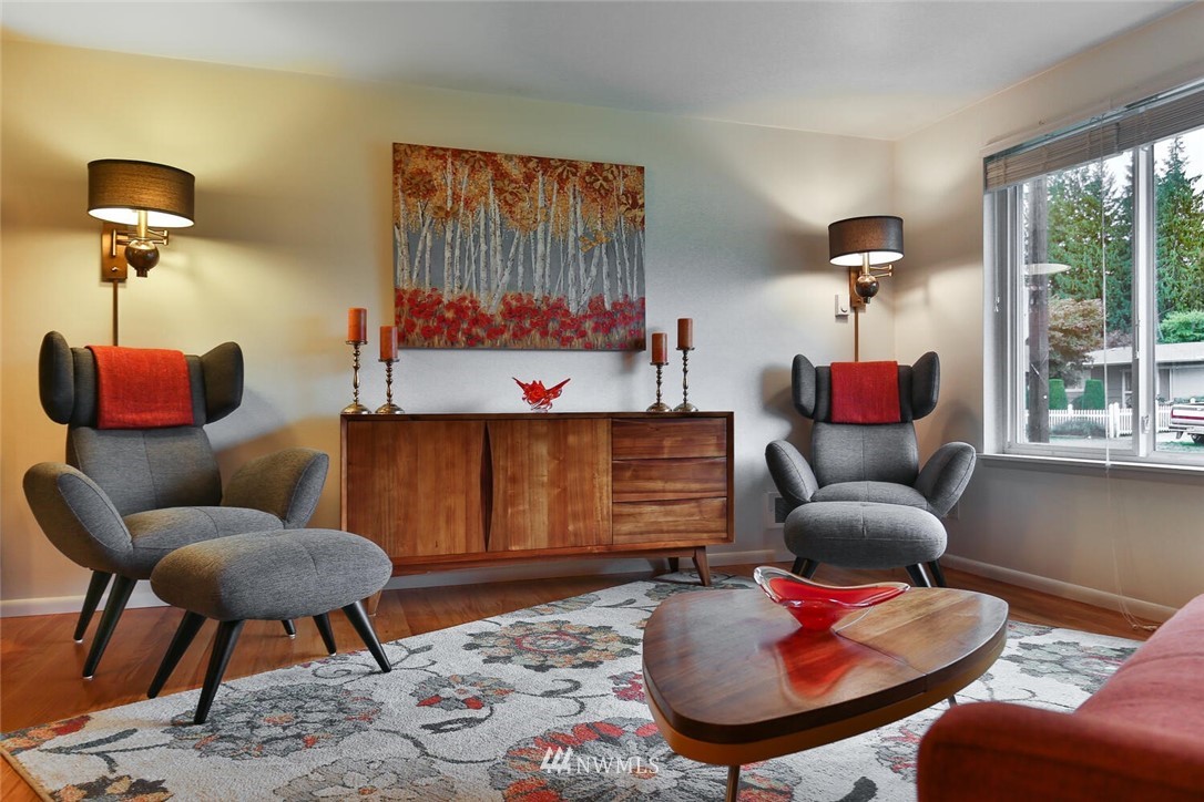 6623 Morgan Road Everett, WA 98203 - Photo 8 of 34