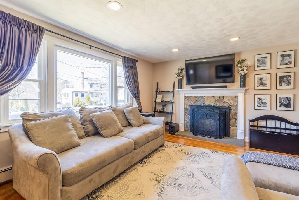 42 Livermore Road Waltham, MA 02451 - Photo 13 of 40 Gallery Image 13