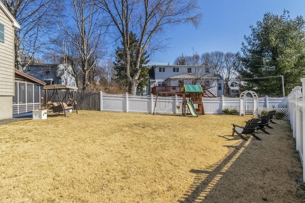 42 Livermore Road Waltham, MA 02451 - Photo 38 of 40 Gallery Image 38