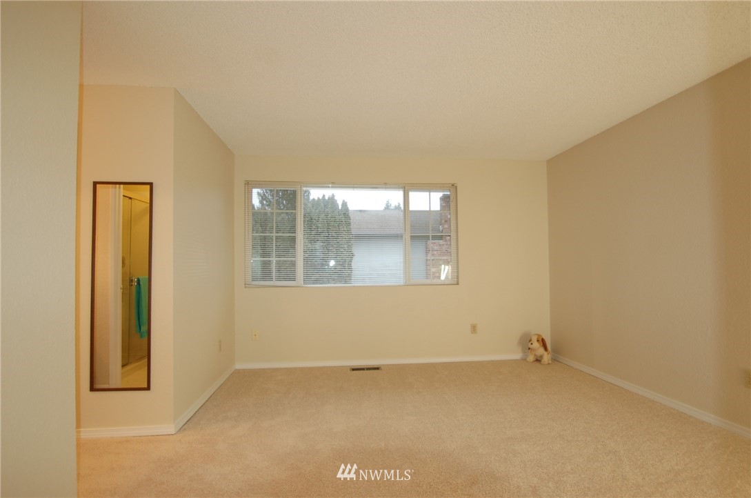 4101 Northeast 24th Street Renton, WA 98059 - Photo 14 of 22