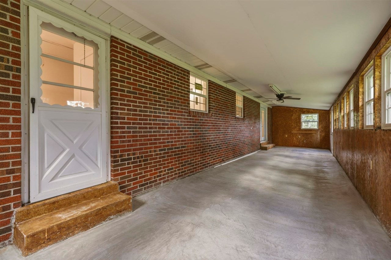 175 Wills Road Bowling Green, KY 42101 - Photo 14 of 31 Gallery Image 14