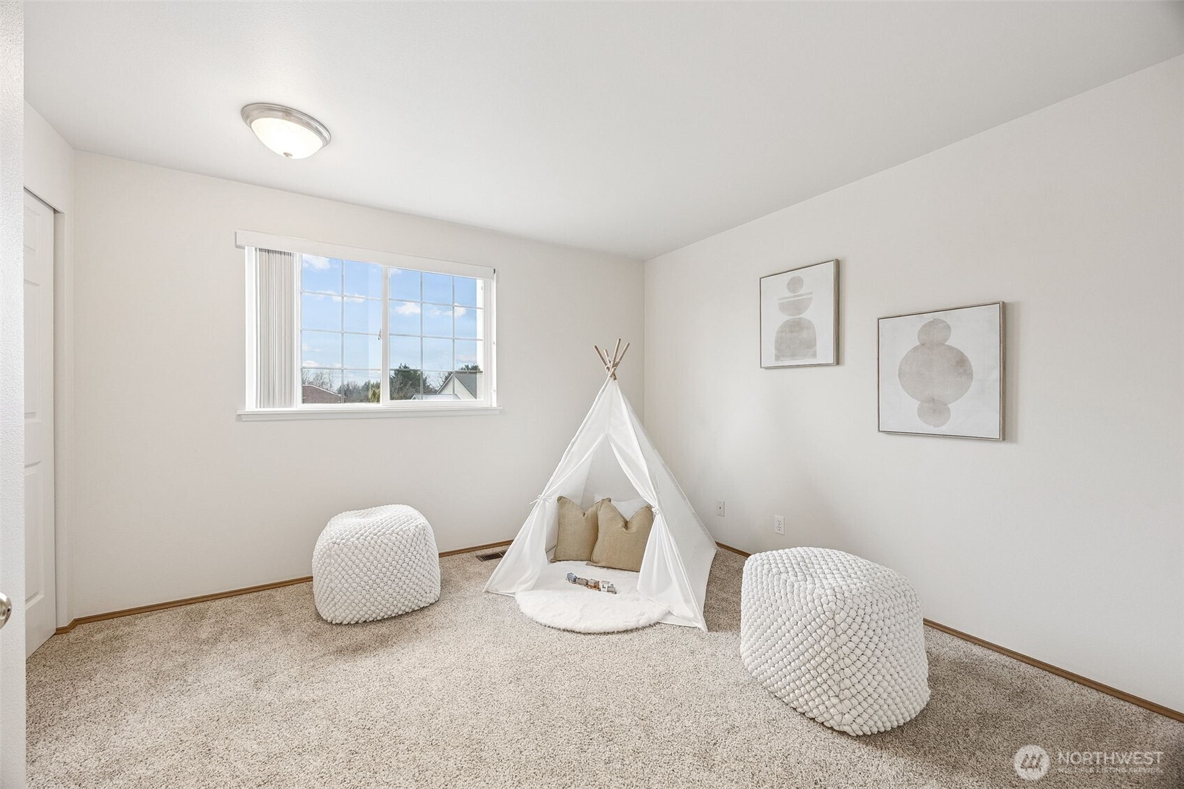 18820 112th Place Southeast Renton, WA 98055 - Photo 18 of 33