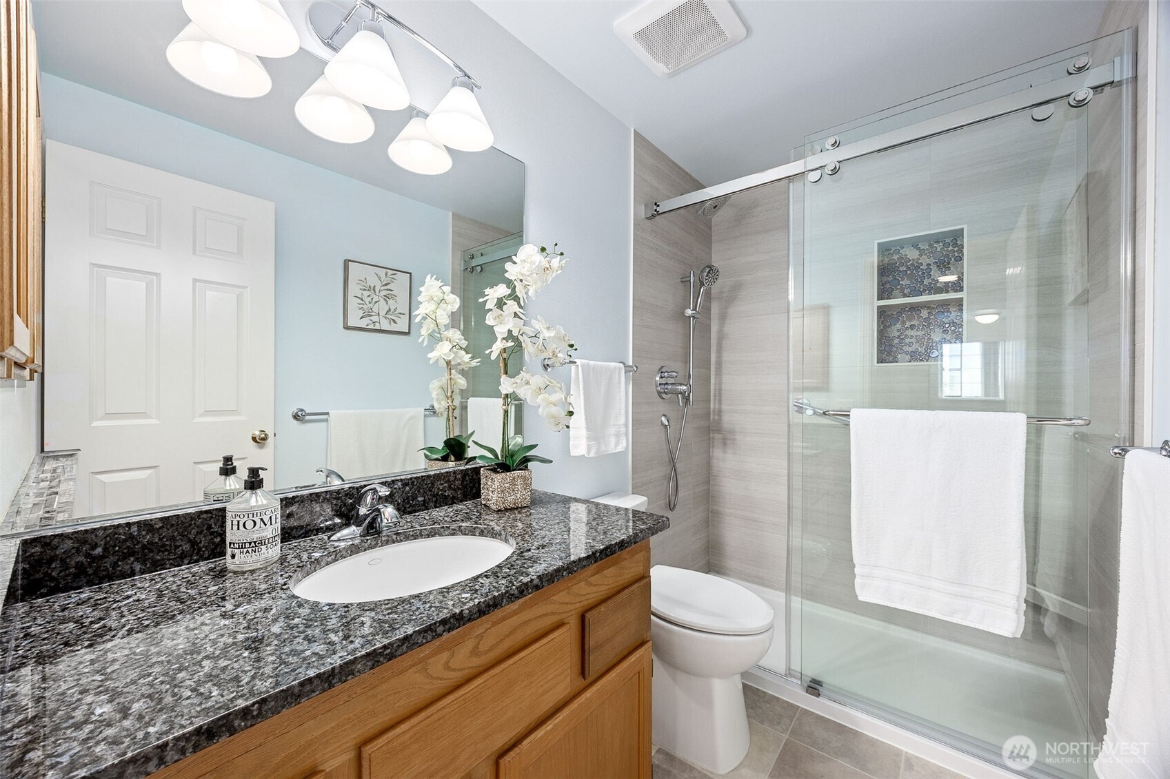 18820 112th Place Southeast Renton, WA 98055 - Photo 19 of 33