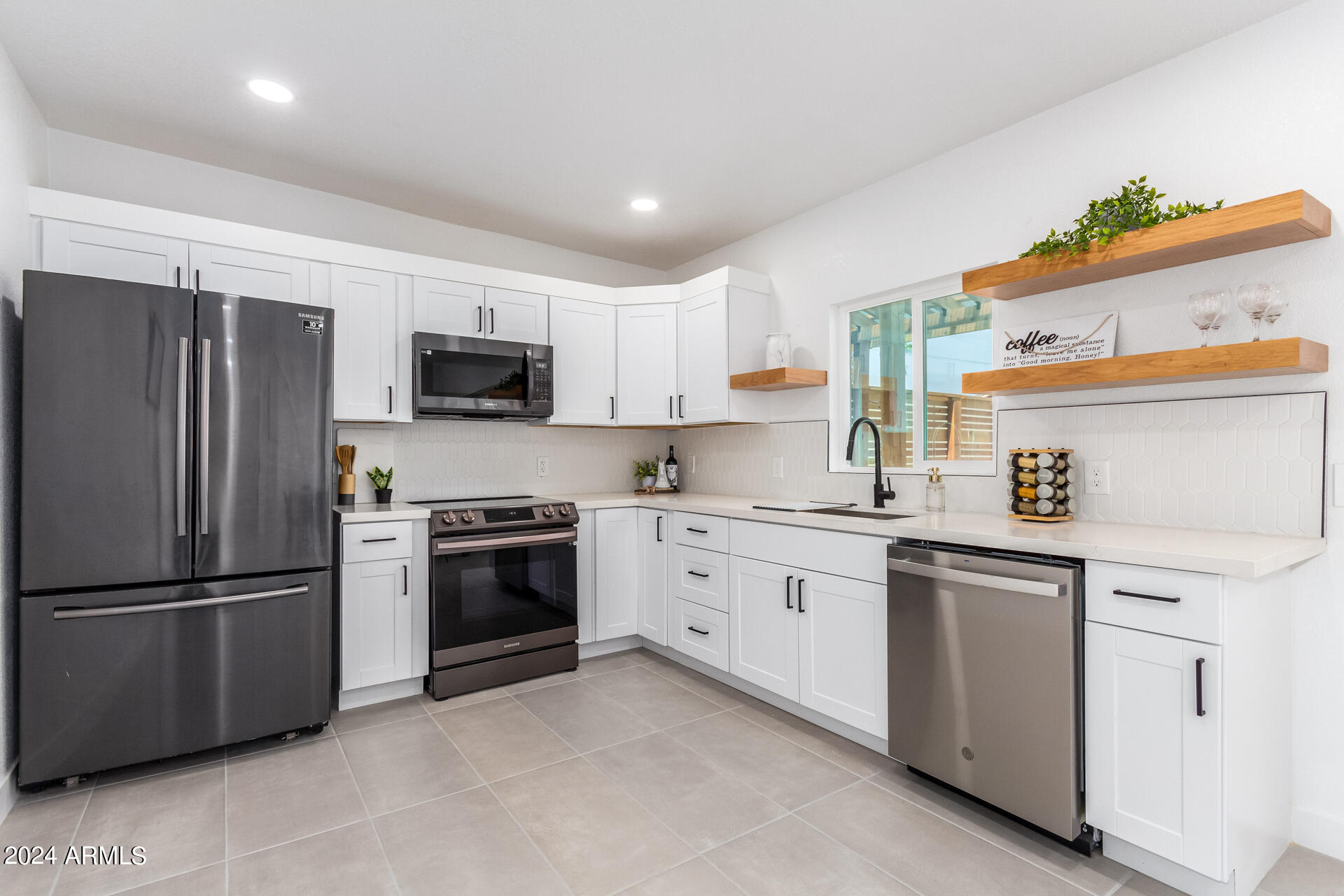 2056 East Orange Street Tempe, AZ 85281 - Photo 1 of 20 0011-10 - Orange