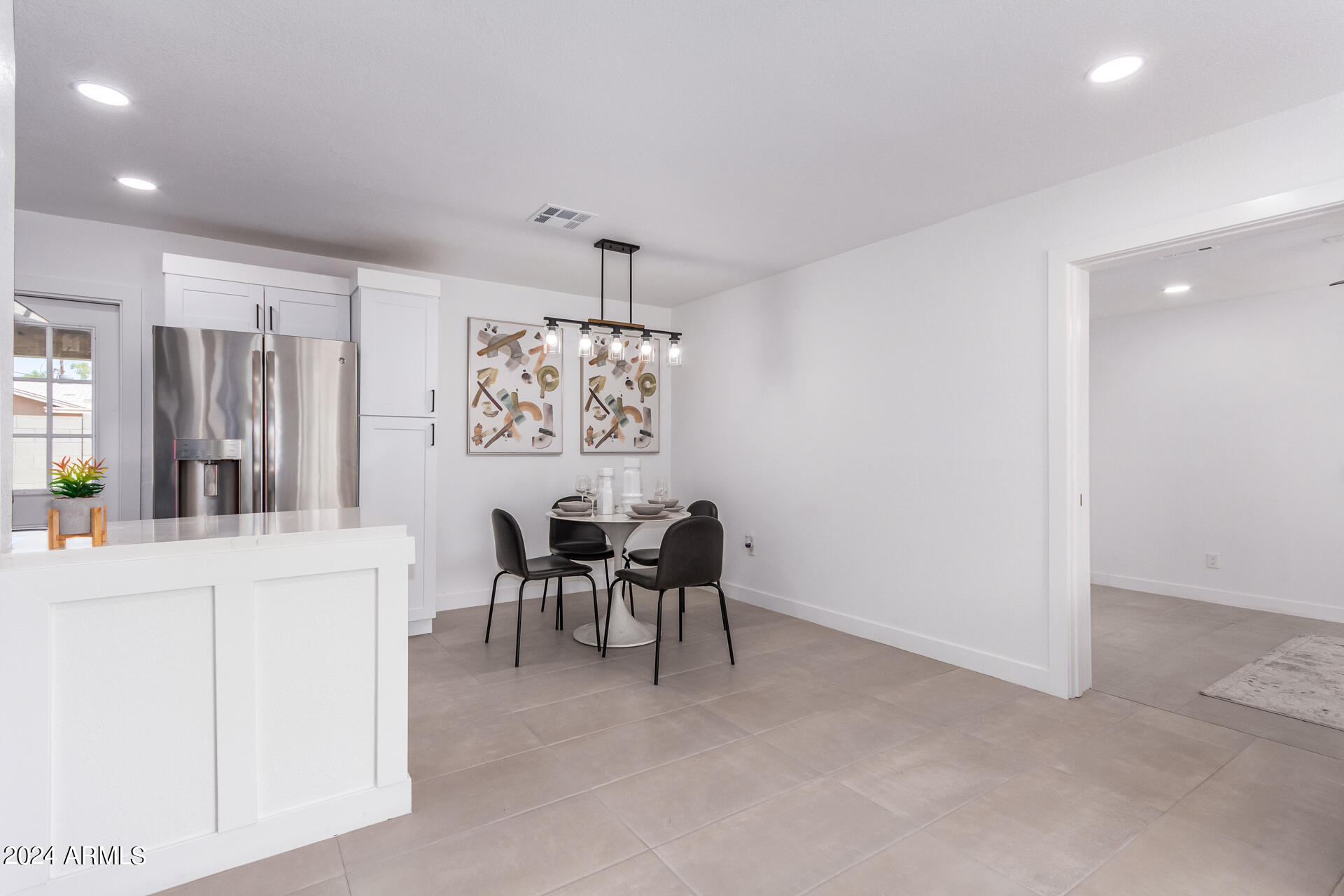 2056 East Orange Street Tempe, AZ 85281 - Photo 5 of 20 0010-07 - Orange