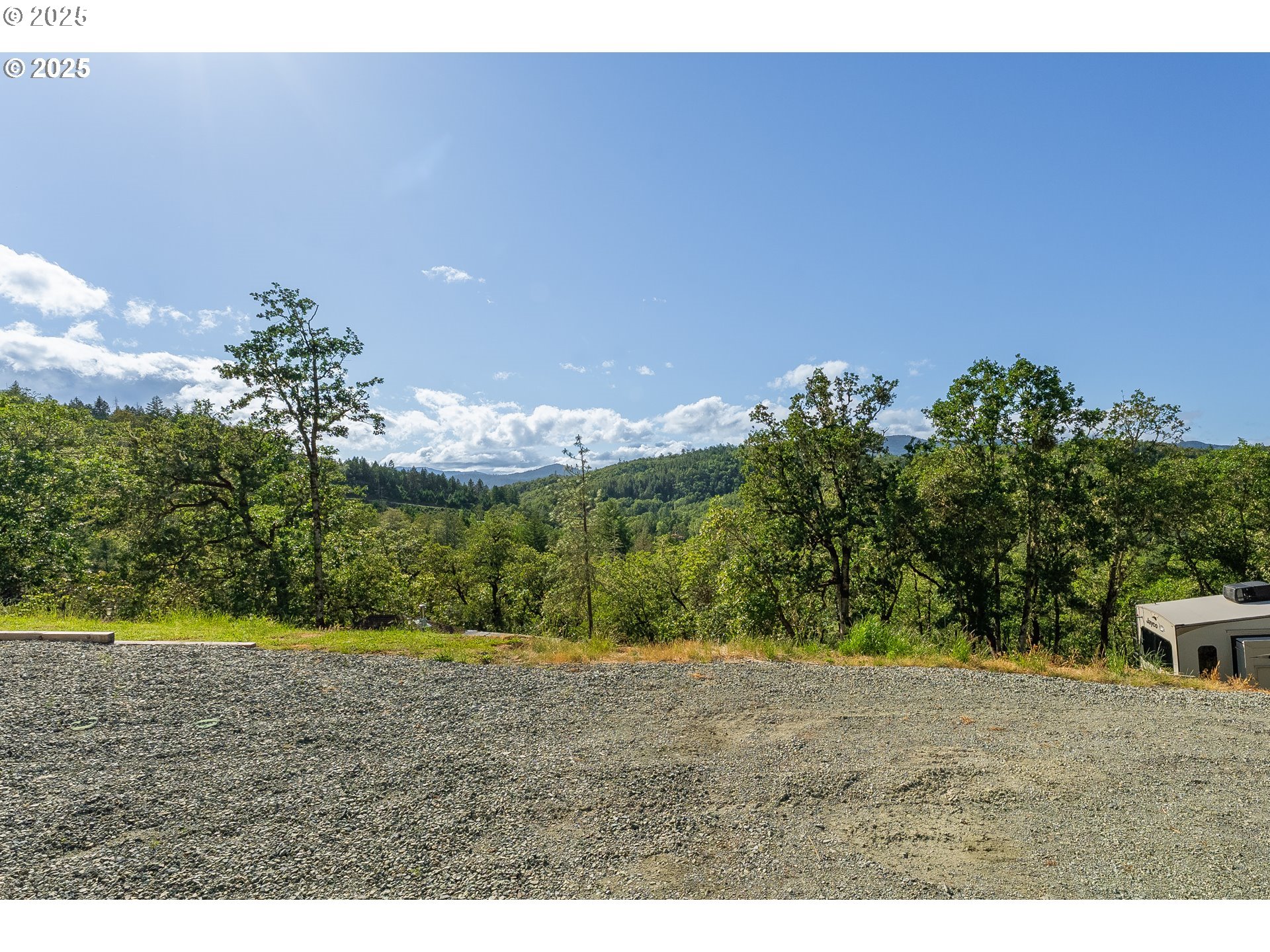 460 Huckleberry Mountain Lane Riddle, OR 97469 - Photo 29 of 34