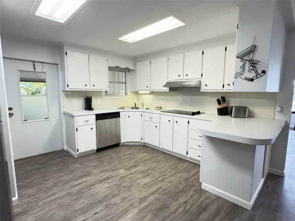 $39,500 | 8775 20th Street, Unit 336, Vero Beach, FL 32966