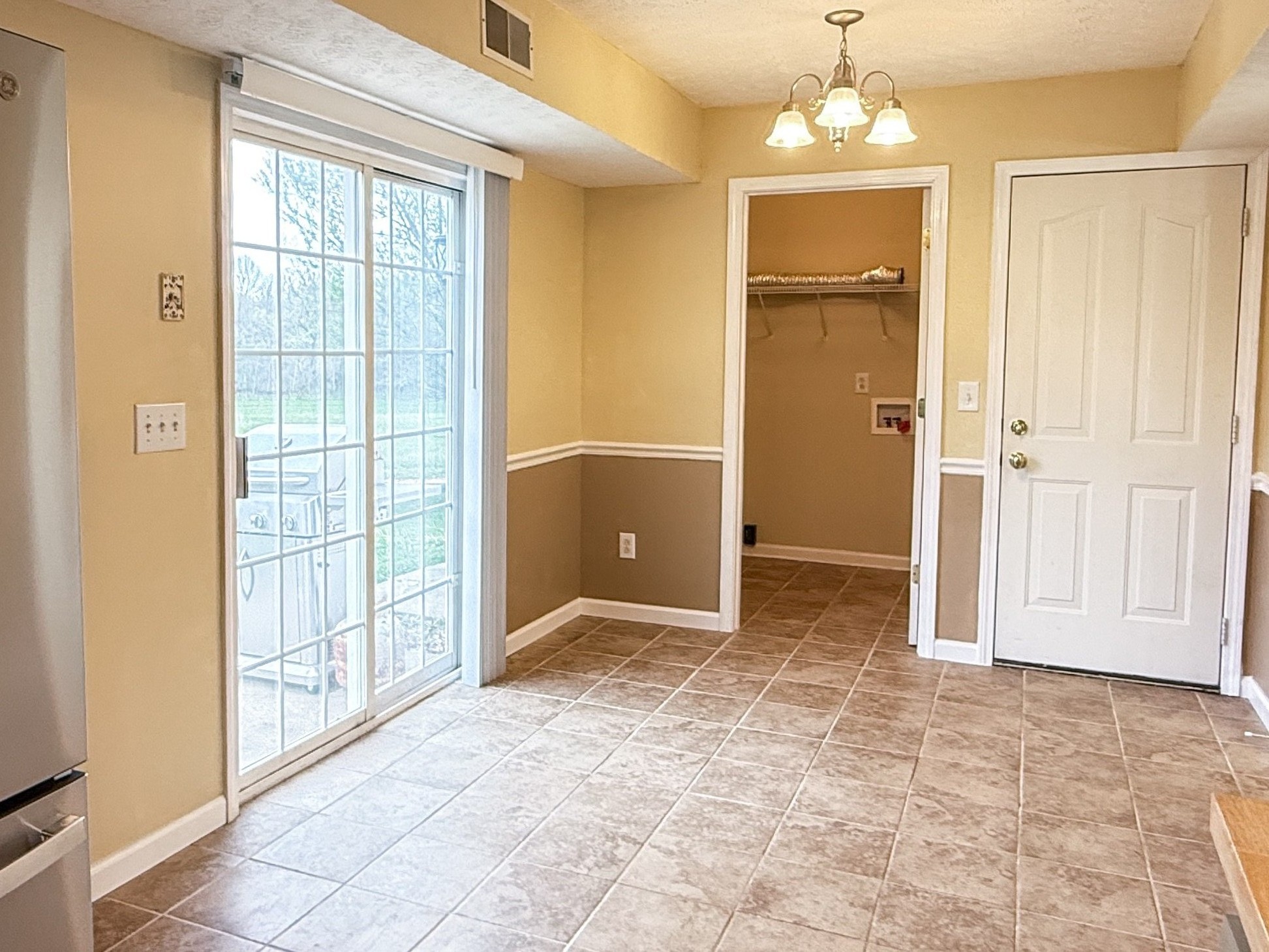 1004 Fall Parkway Murfreesboro, TN 37129 - Photo 4 of 15