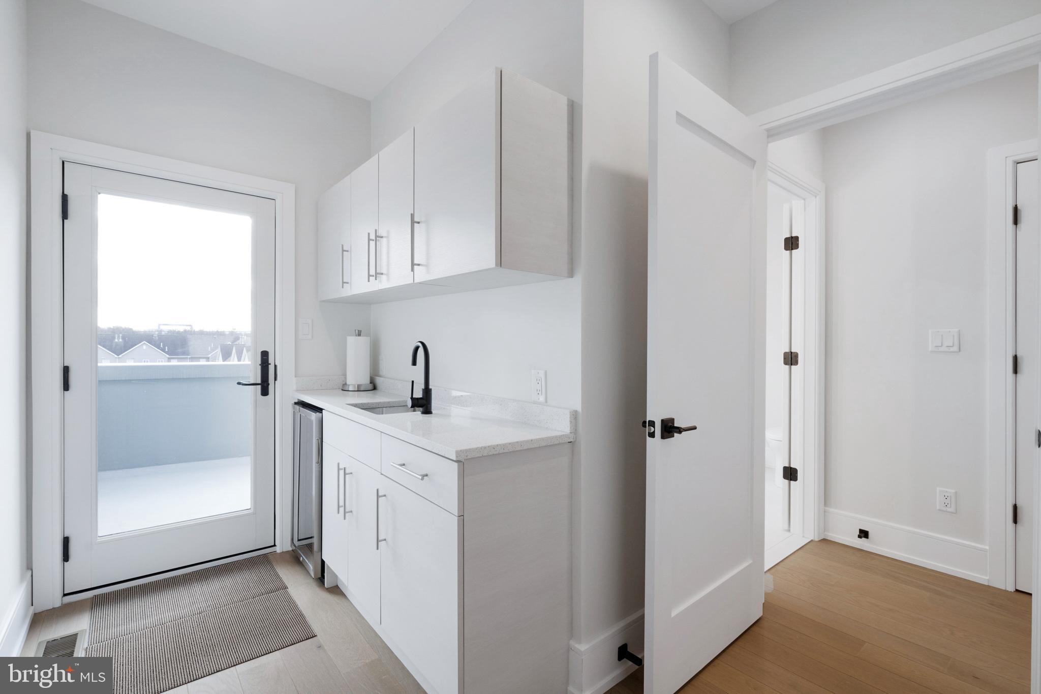 2008 Renaissance Walk, Unit 5 Philadelphia, PA 19145 - Photo 38 of 94 Top Fl upgraded wet bar - refrig