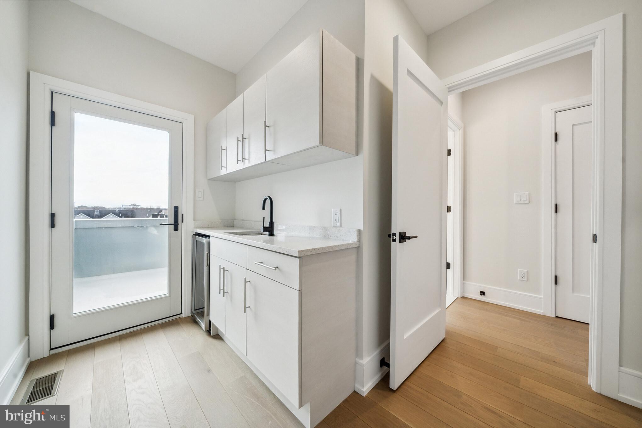 2008 Renaissance Walk, Unit 5 Philadelphia, PA 19145 - Photo 75 of 94