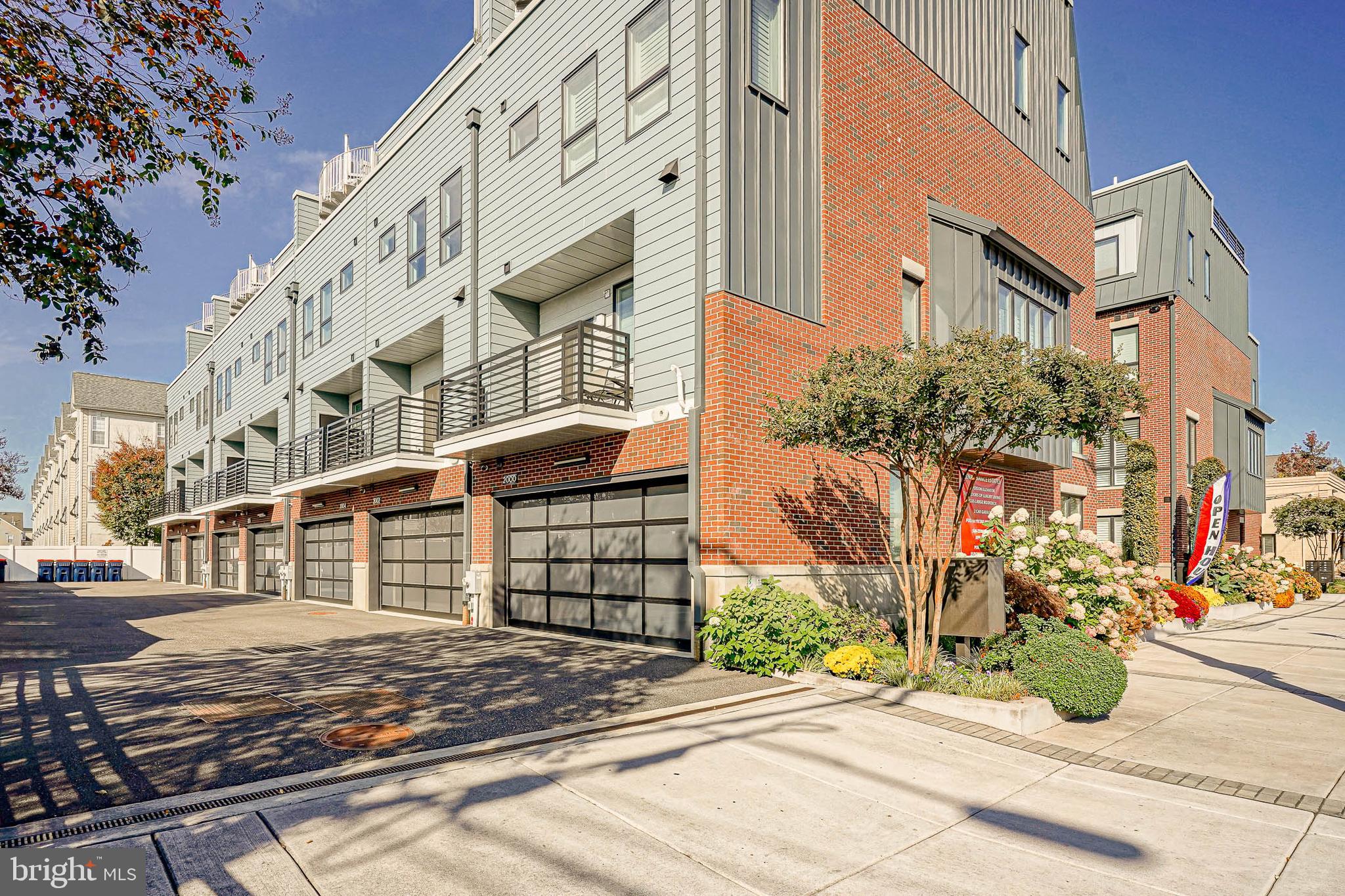 2008 Renaissance Walk, Unit 5 Philadelphia, PA 19145 - Photo 91 of 94