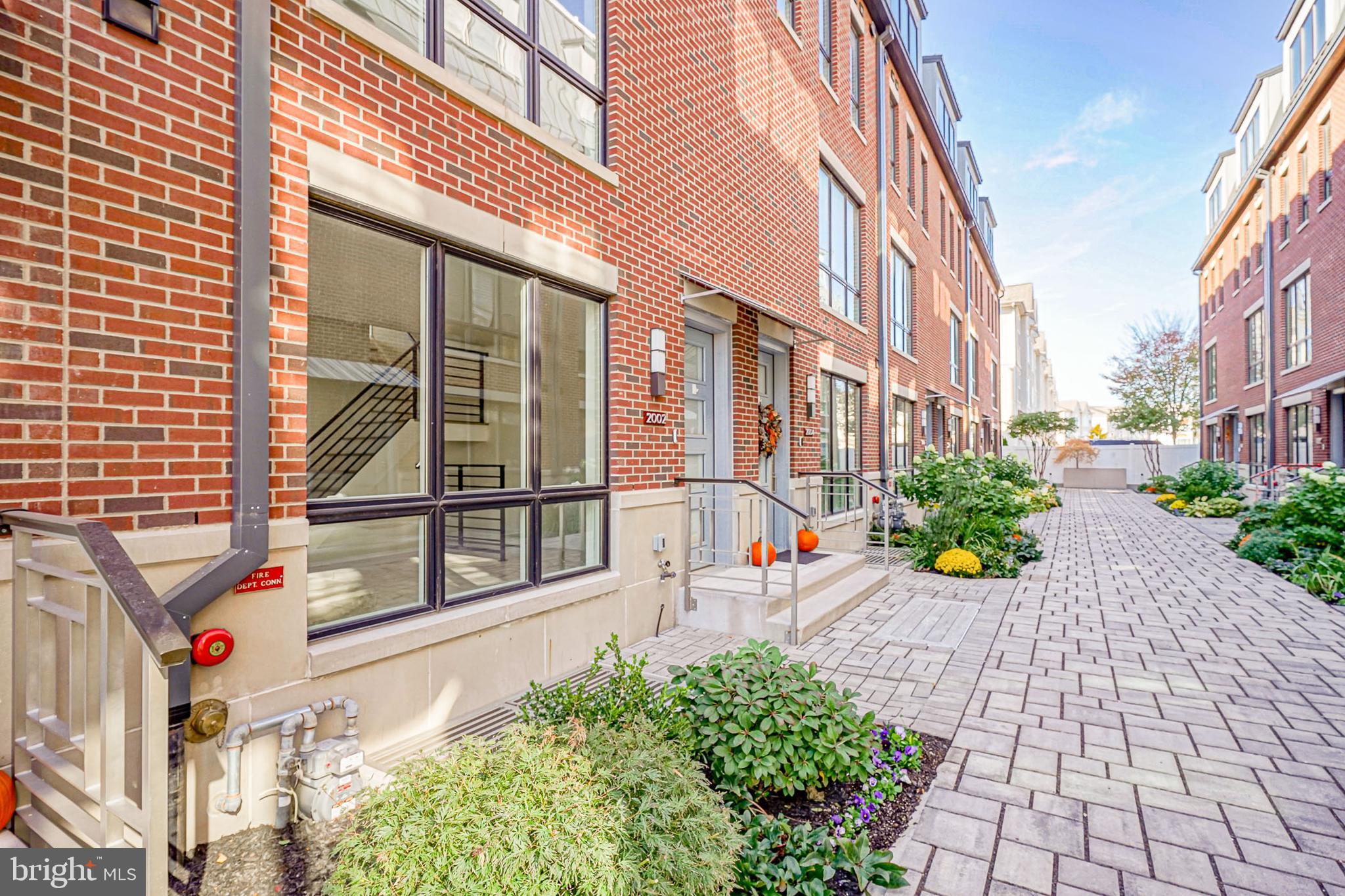 2008 Renaissance Walk, Unit 5 Philadelphia, PA 19145 - Photo 93 of 94