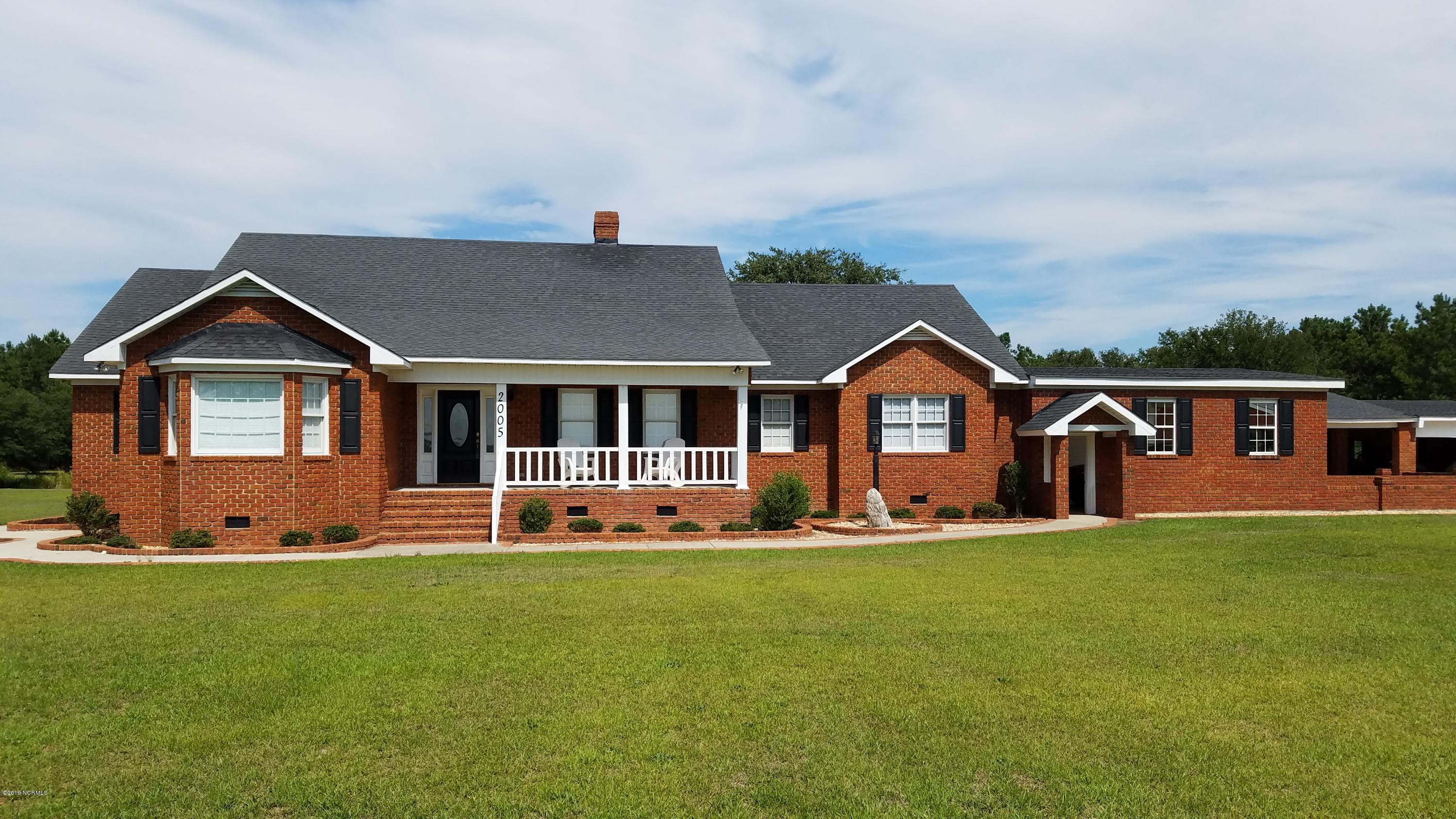 2005 British Road Kinston, NC 28501 - Photo 19 of 61 Front View
