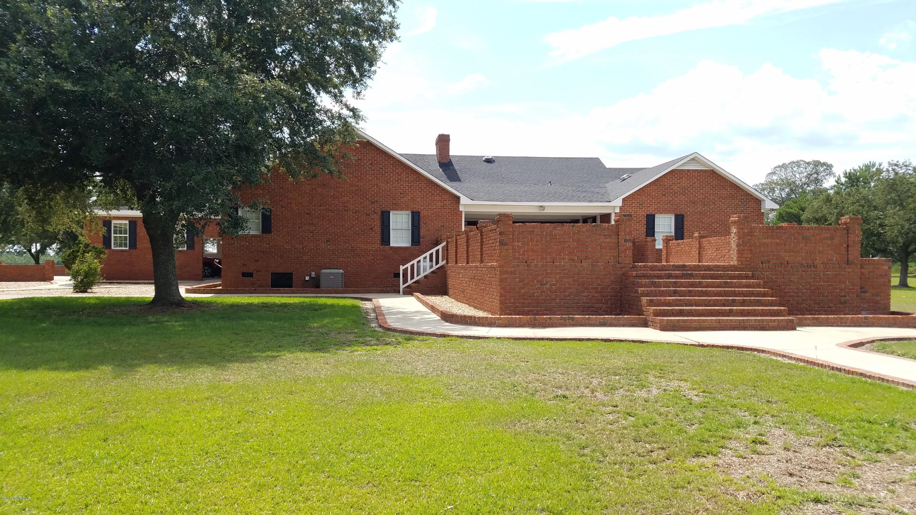 2005 British Road Kinston, NC 28501 - Photo 20 of 61 Rear View