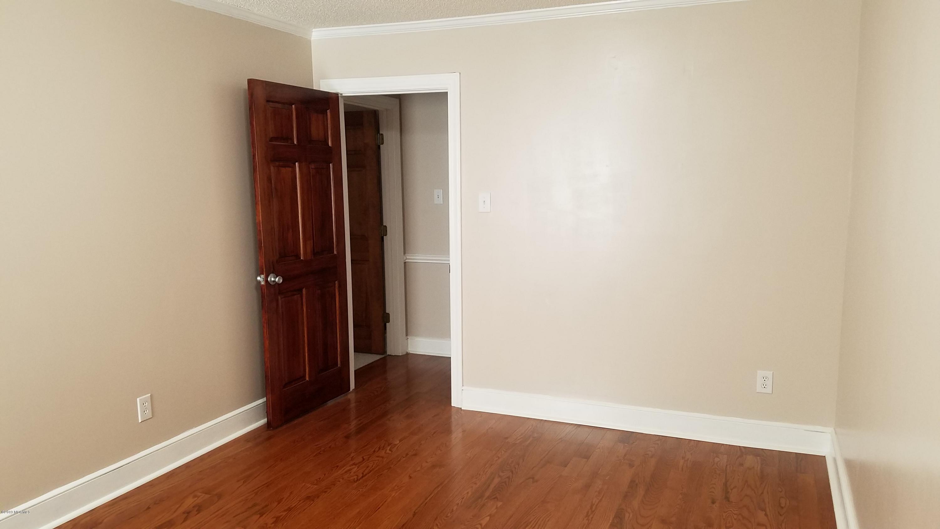 2005 British Road Kinston, NC 28501 - Photo 54 of 61 Bedroom No. 3