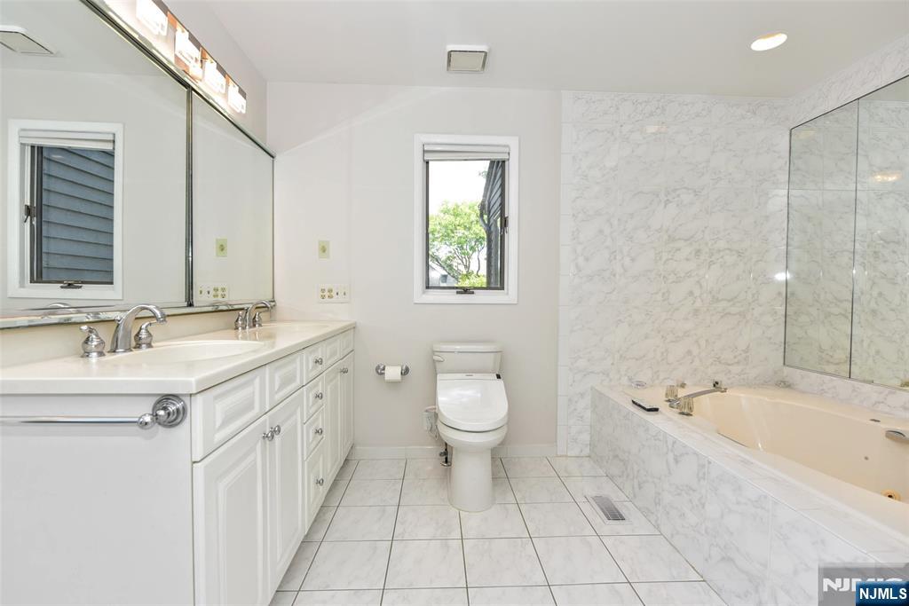 143 Fisher Road Mahwah, NJ 07430 - Photo 20 of 50