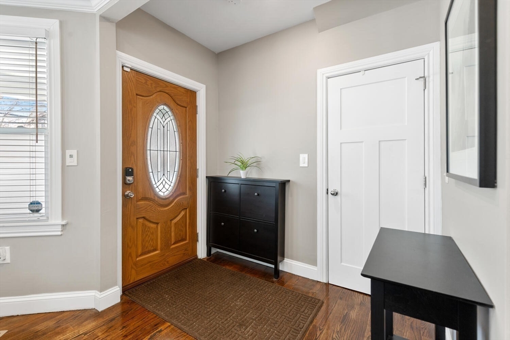 43 Kenmere Road, Unit 1 Medford, MA 02155 - Photo 6 of 42