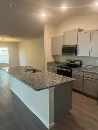 $2,495 | 5155 Southeast 91st Street, Ocala, FL 34480