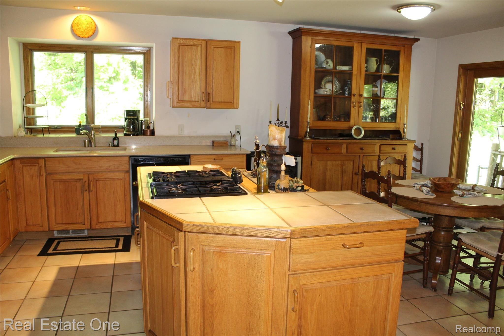 2845 Jewell Road Howell, MI 48843 - Photo 23 of 98 IMG_1205.JPG
