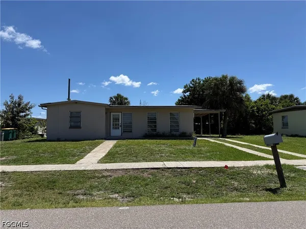 $1,300 | 21155 Meehan Avenue, Port Charlotte, FL 33952