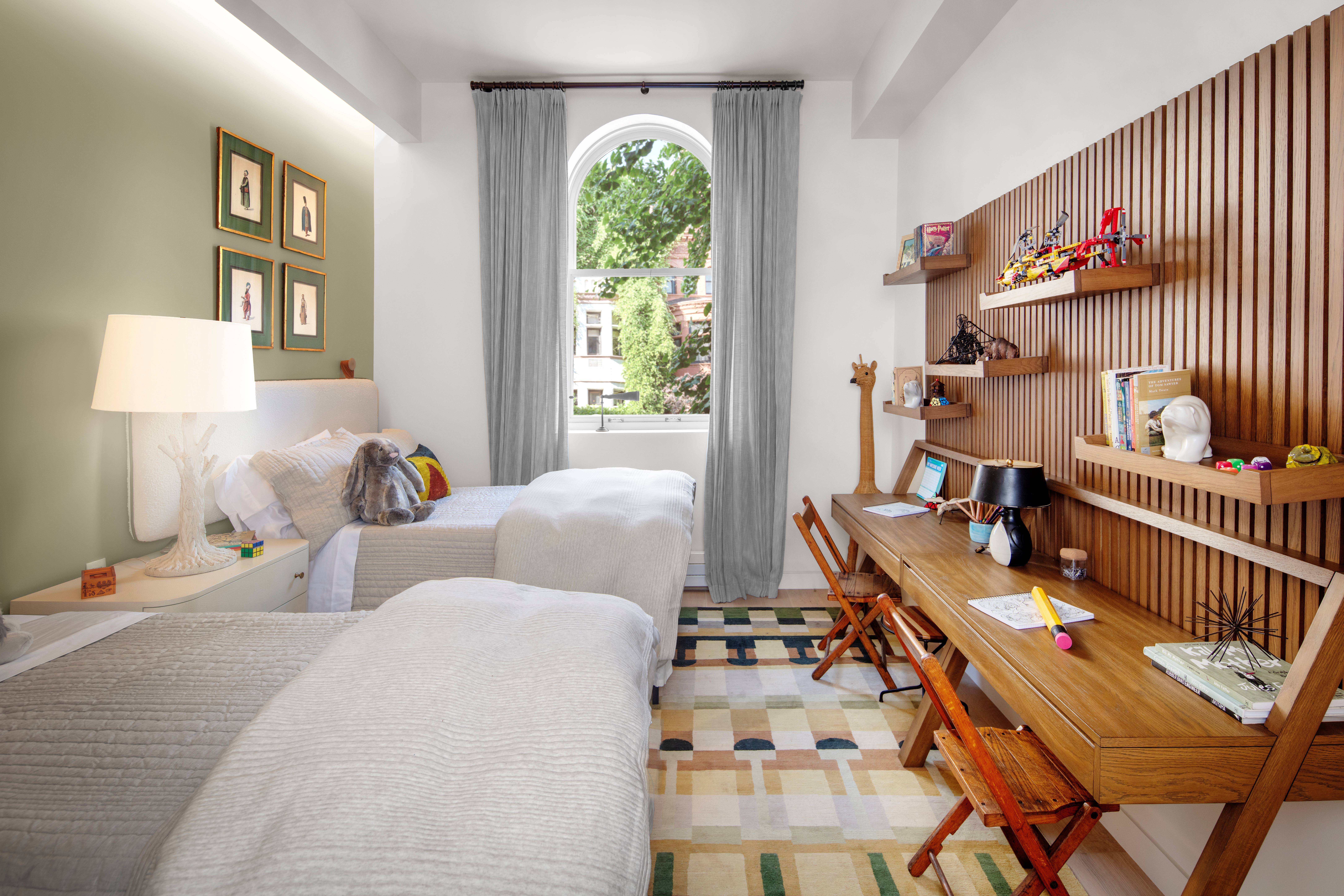 140 West 81st Street, Unit 2B Manhattan, NY 10024 - Photo 14 of 22 a bedroom with furniture and a window