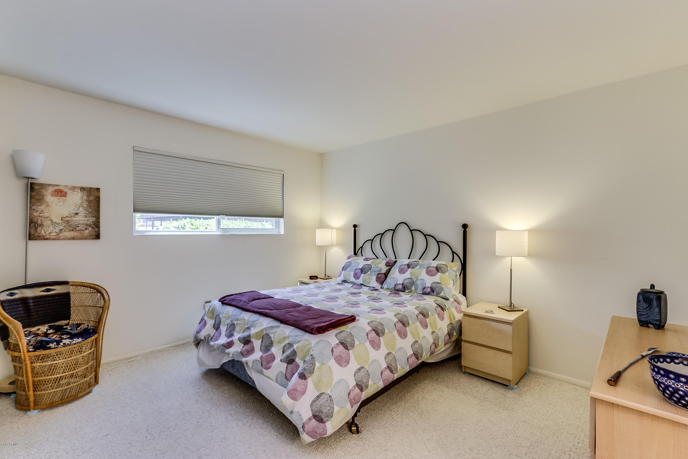 5525 East Thomas Road, Unit Q1 Phoenix, AZ 85018 - Photo 13 of 24 Master Bedroom