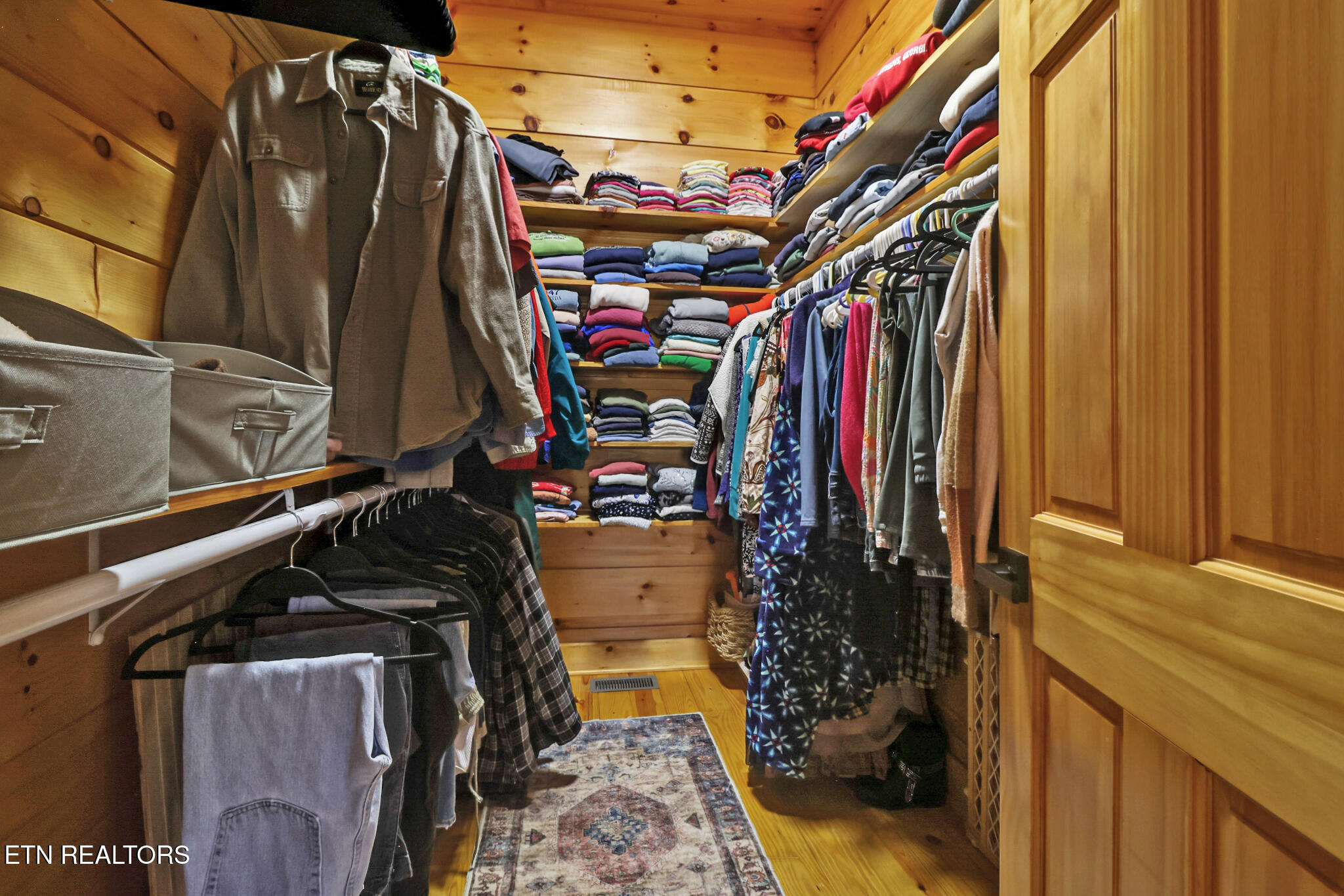 232 Wildcat Road Jamestown, TN 38556 - Photo 22 of 54 master closet