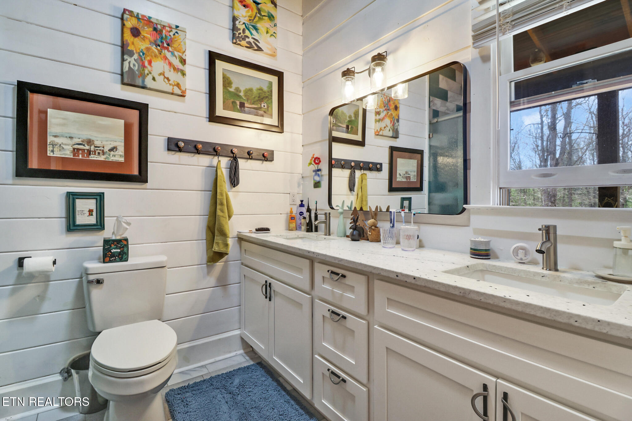 232 Wildcat Road Jamestown, TN 38556 - Photo 23 of 54 main/master bath