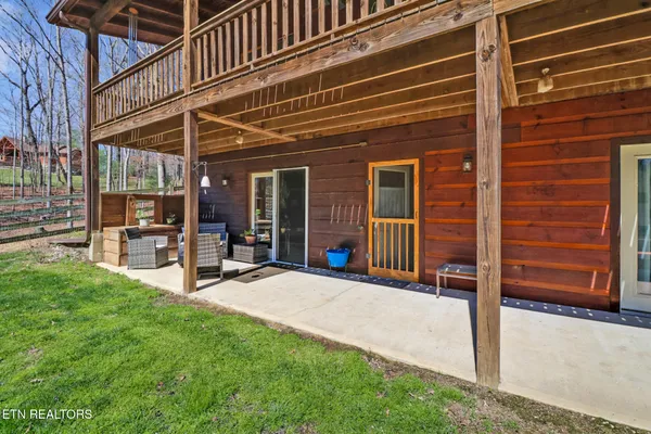 $770,000 | 232 Wildcat Road, Jamestown, TN 38556