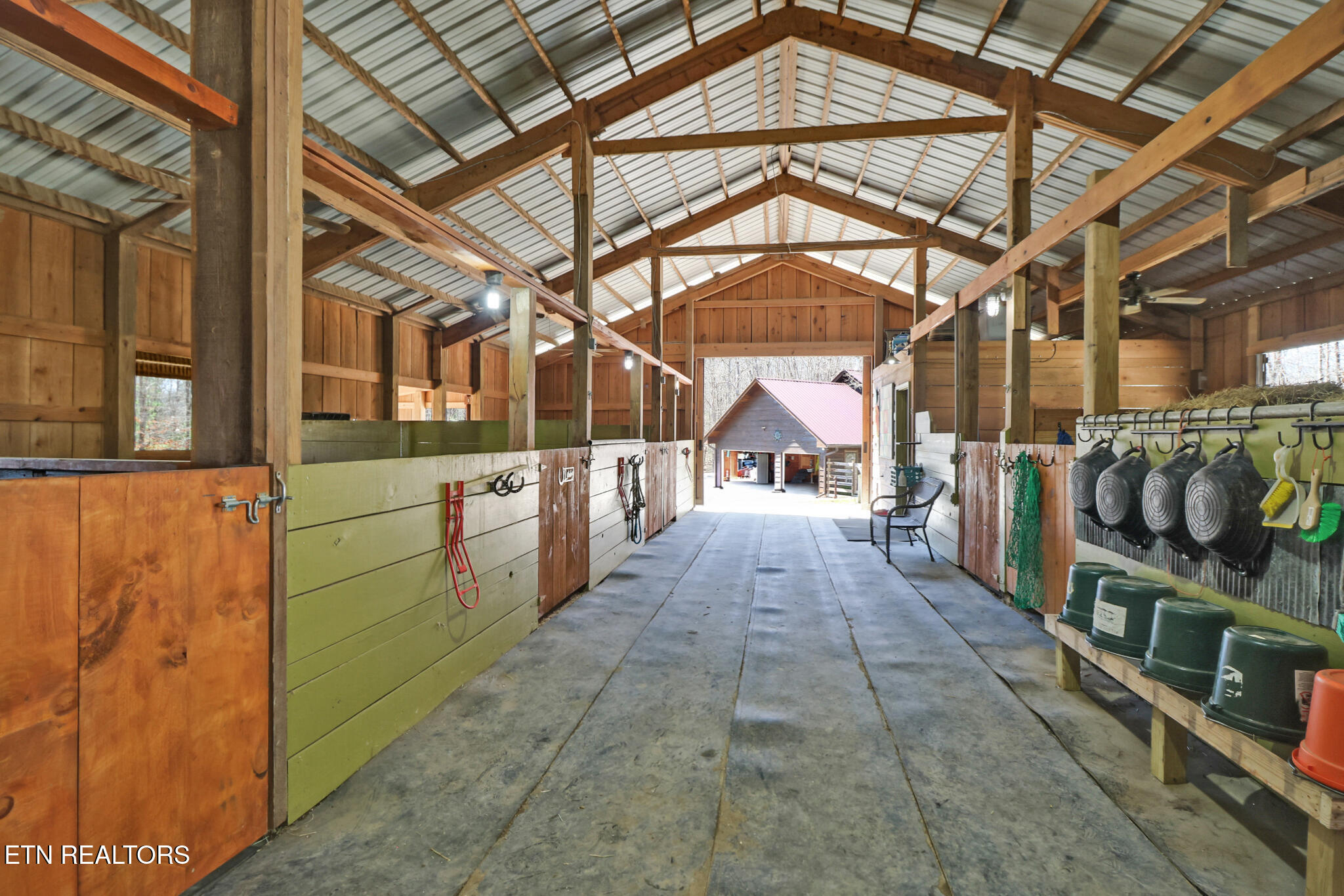 232 Wildcat Road Jamestown, TN 38556 - Photo 43 of 54 barn isle