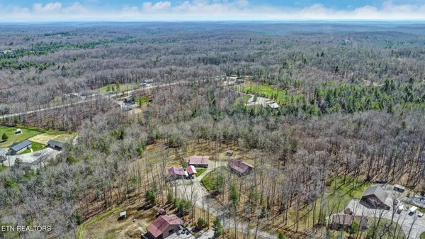$770,000 | 232 Wildcat Road, Jamestown, TN 38556