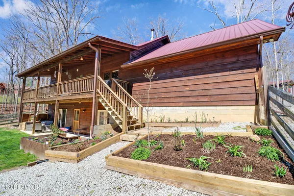 $770,000 | 232 Wildcat Road, Jamestown, TN 38556