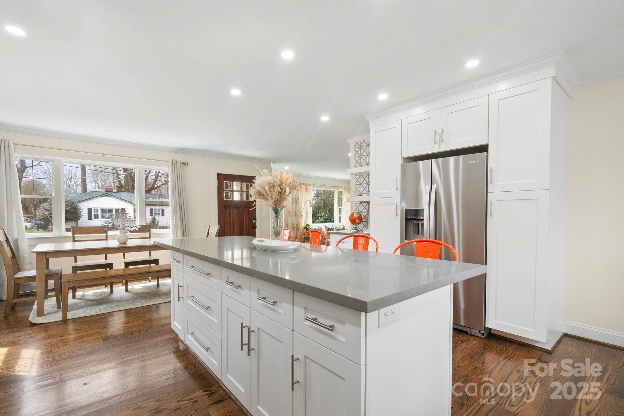 4329 Castleton Road Charlotte, NC 28211 - Photo 8 of 33 Gallery Image 8