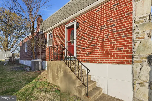 $379,000 | 7039 Crease Lane, Philadelphia, PA 19128