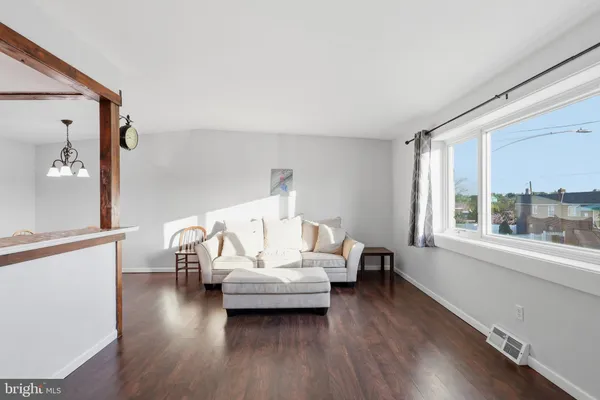 $379,000 | 7039 Crease Lane, Philadelphia, PA 19128