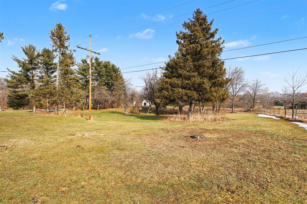 1575 Kellogg Road Brighton, MI 48114 - Photo 22 of 32